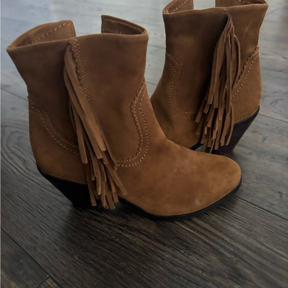 Sam Edelman NBW Fringe Suede Ankle Boots - Tan